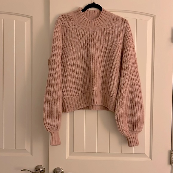 DÔEN Mockneck Sweater - Picture 2 of 4